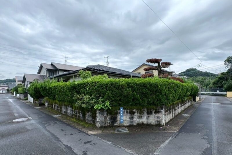 【若葉町 売土地】ご成約。人気の坂元小校区で陽当たりの良い角地。